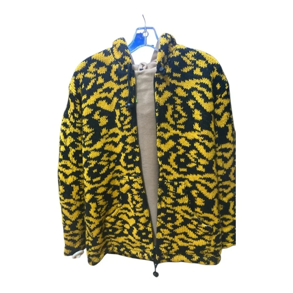 Yellow and Black Patterned Jacket with hoodie 100 % Wool UNIQUE - Picture 11 of 13